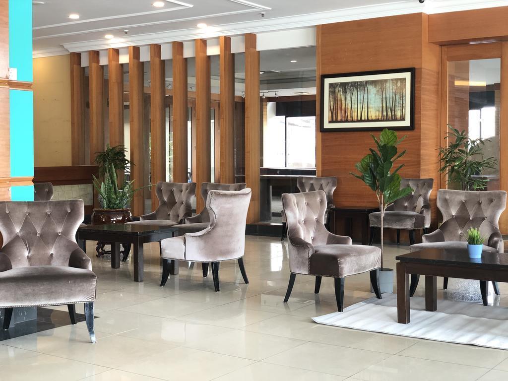 Jo Hotel Johor Bahru Exteriör bild