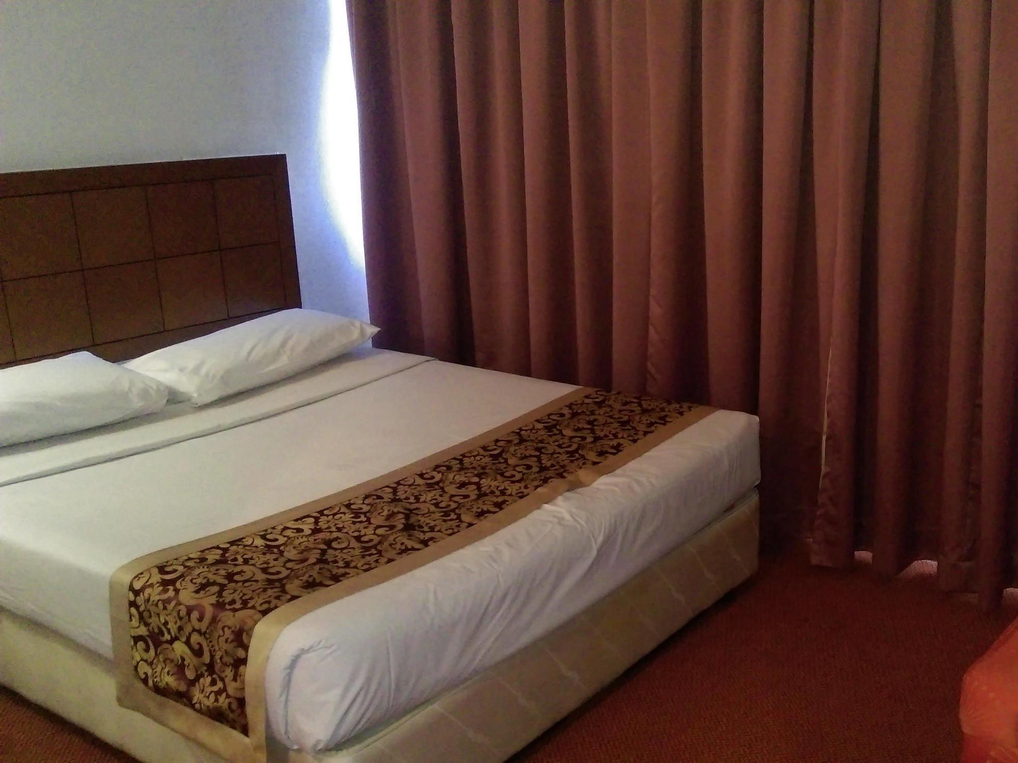 Jo Hotel Johor Bahru Exteriör bild