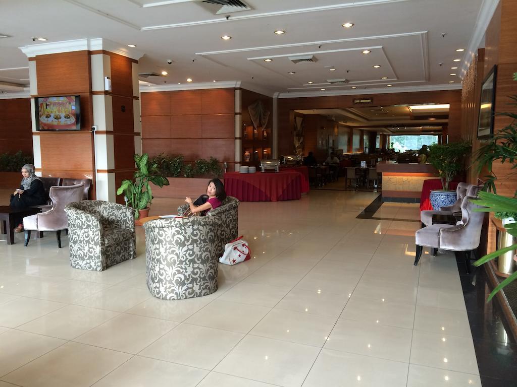 Jo Hotel Johor Bahru Exteriör bild